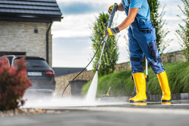 Best Playground Equipment Cleaning  in Belleair, FL